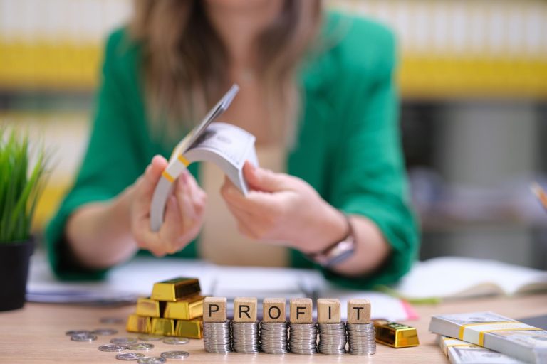 Jak rozpocząć biznes za 500 tys. złotych – możliwości inwestycyjne i planowanie Efektywne obliczanie i analizowanie zysków za pomocą rejestrów finansowych i sztabek złota