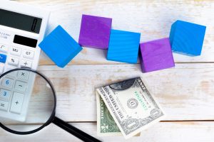 Kalkulator cyfrowy na stole